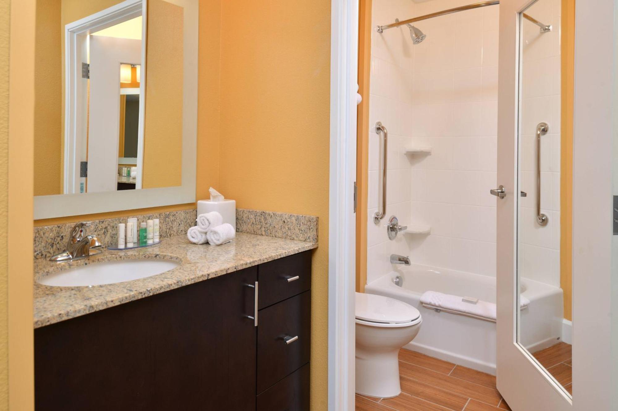 Towneplace Suites By Marriott Detroit Commerce Commerce Township Exteriör bild